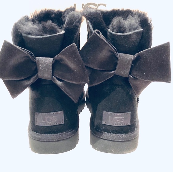 ugg mini bailey bow glam